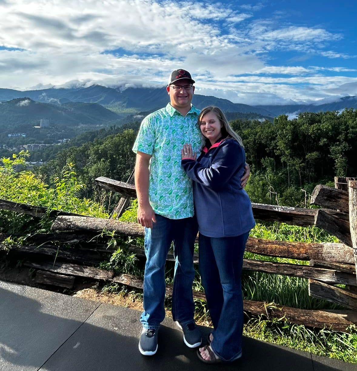 The Wedding Website of Lexie Fifer and Mike Deshields