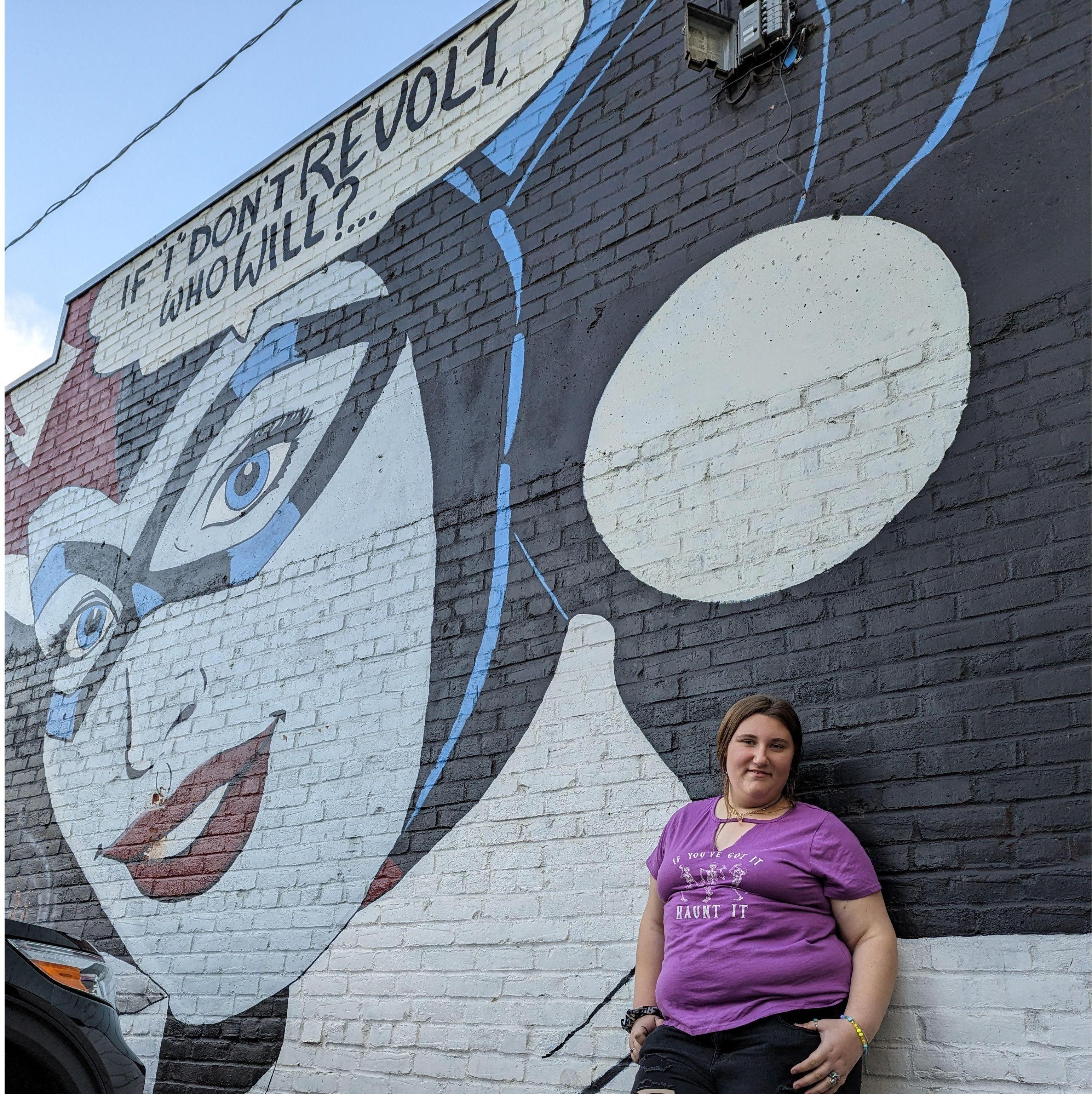 We have been taking family trips for Sarah's niece's competitive cheer compotitions. Couldn't pass up this photo op in downtown Sacramento.