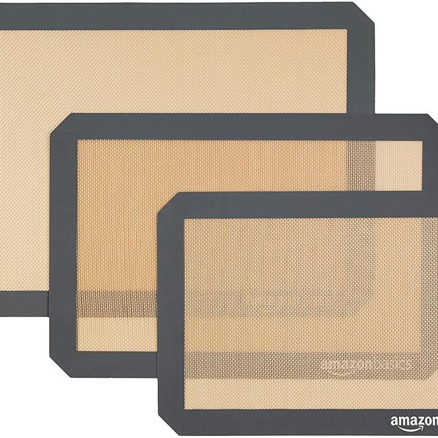 AmazonBasics Silicone Baking Mat - 3-Piece Set