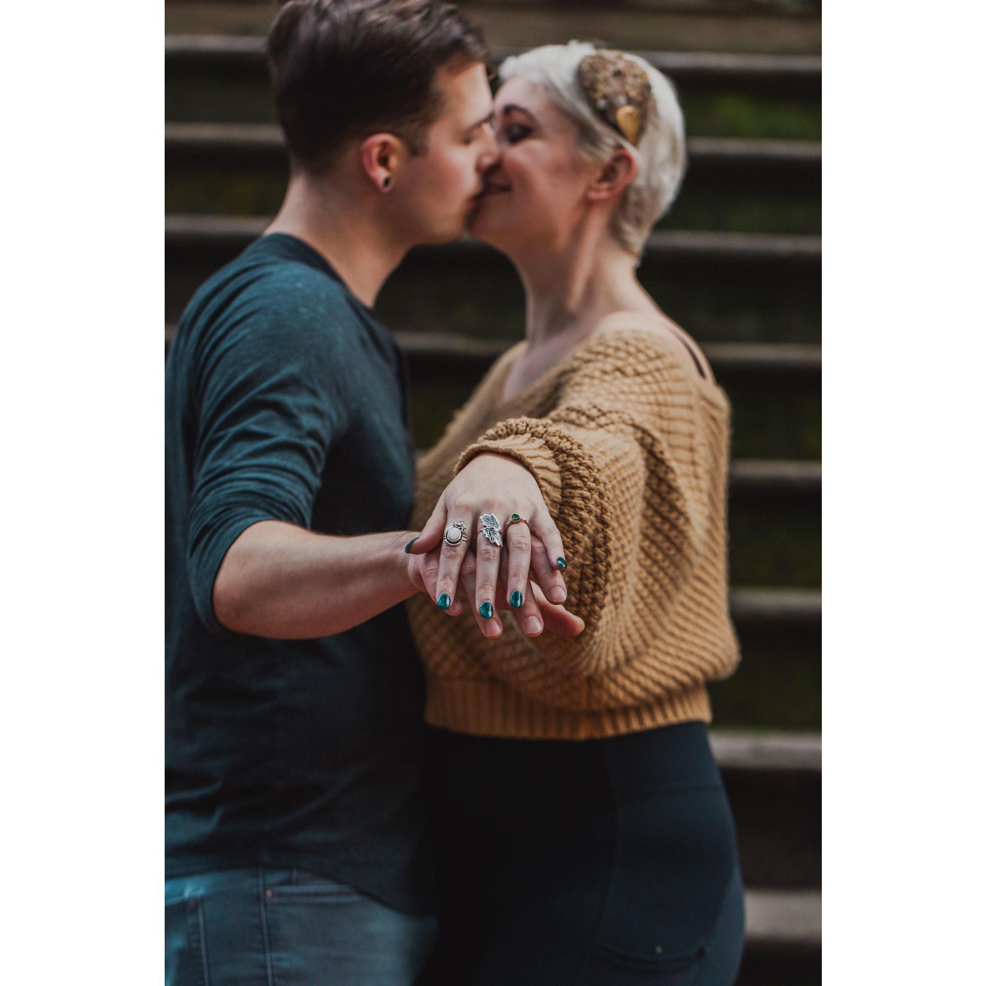Engagement photos in Savannah, GA