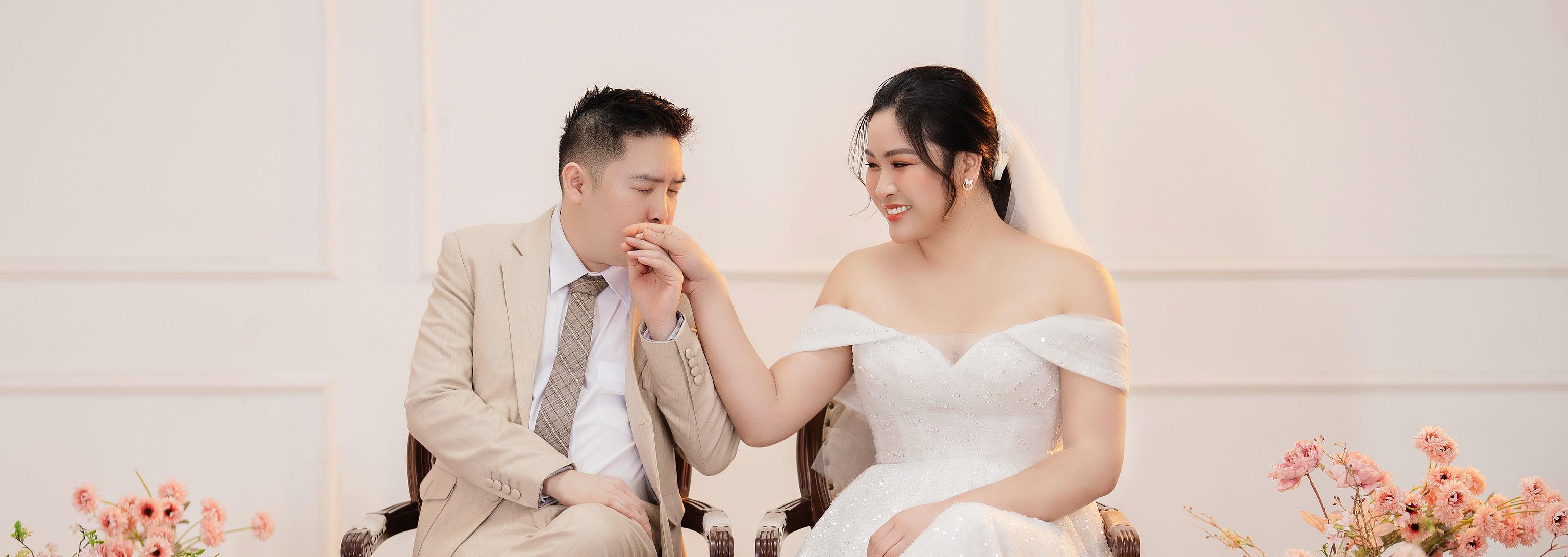 The Wedding Website of Kimberly Tran and Lex Zita