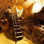 Cave of the Winds Mountain Park