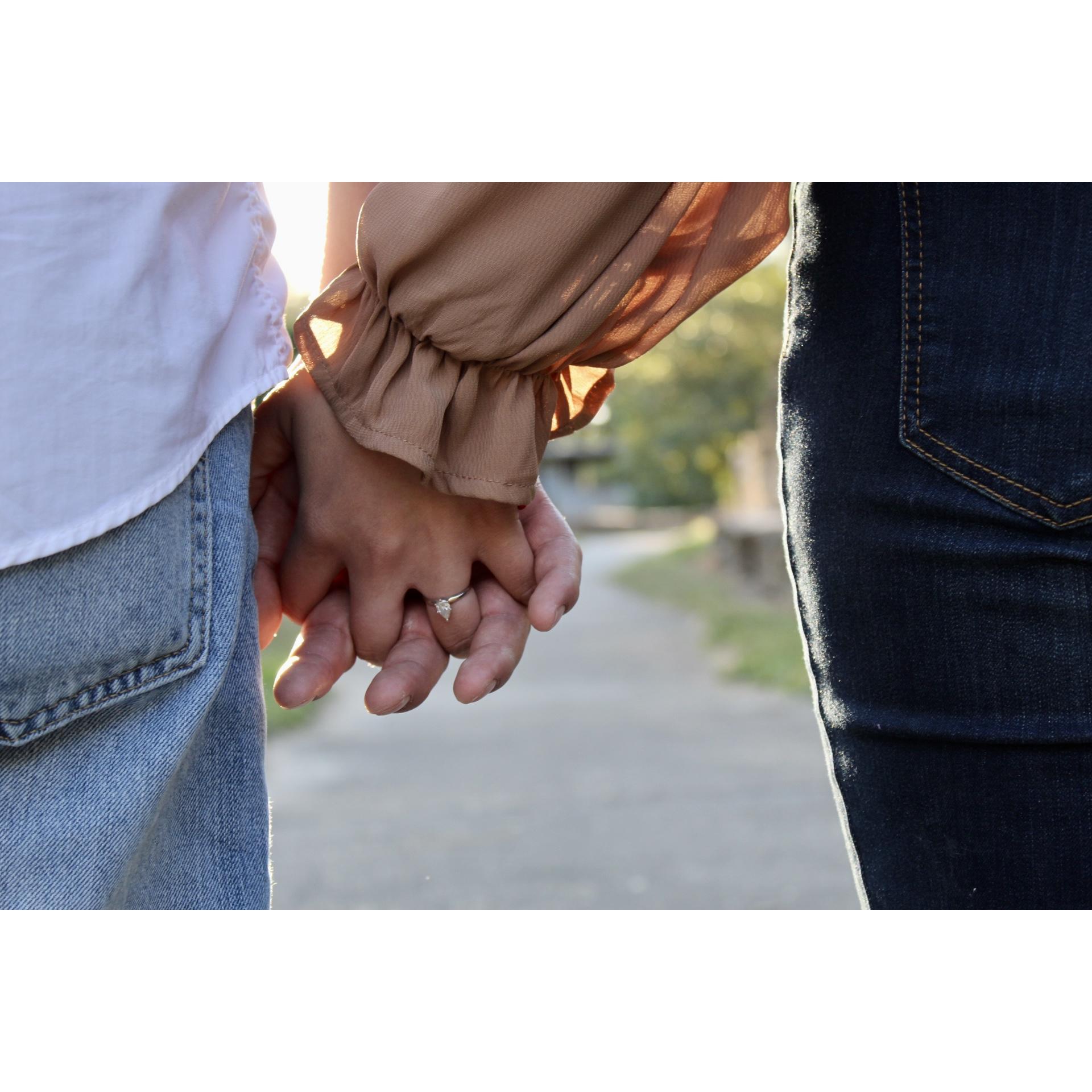 Ariella described her idea of a perfect engagement ring over FaceTime with Robert while he was away attending school in Lubbock. He wrote it all down on a sticky note & later made her dream a reality.
