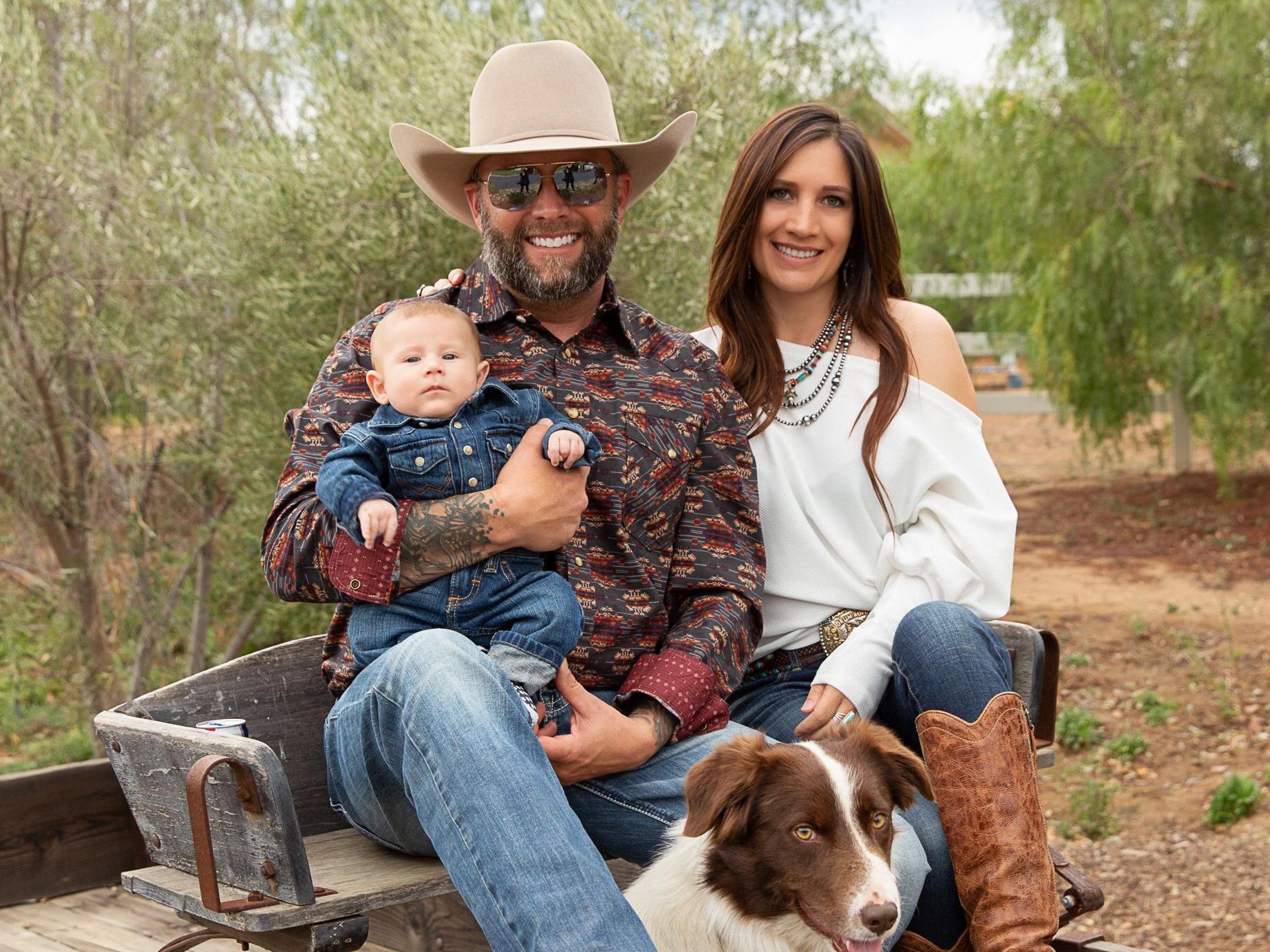 The Wedding Website of Ashley Apodaca and Chris Sass