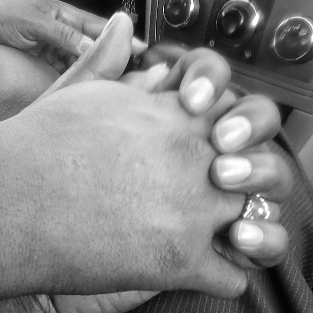 FIRST DATE, HOLDING HANDS..
ALPHONSO TOOK A PICTURE AND KEPT IT.
JUNE 2015