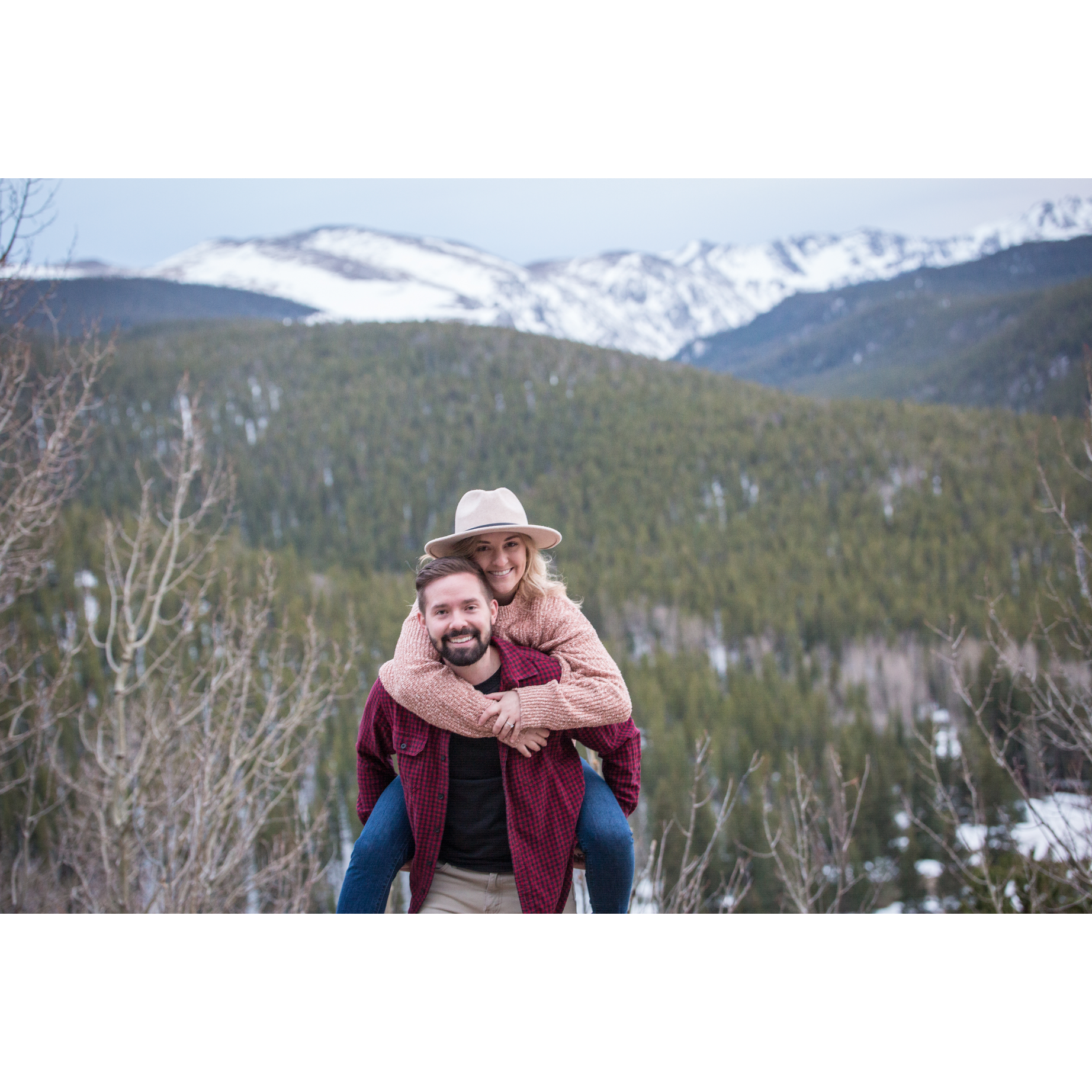Engagement photo shoot at Echo Lake