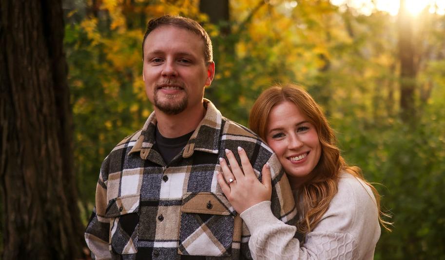 The Wedding Website of Sarah Moll and Brett Kacyon