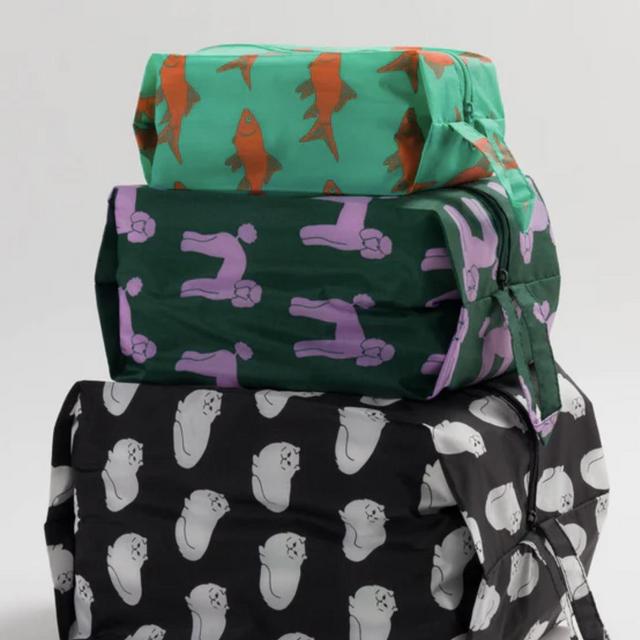 Packing cubes for travel