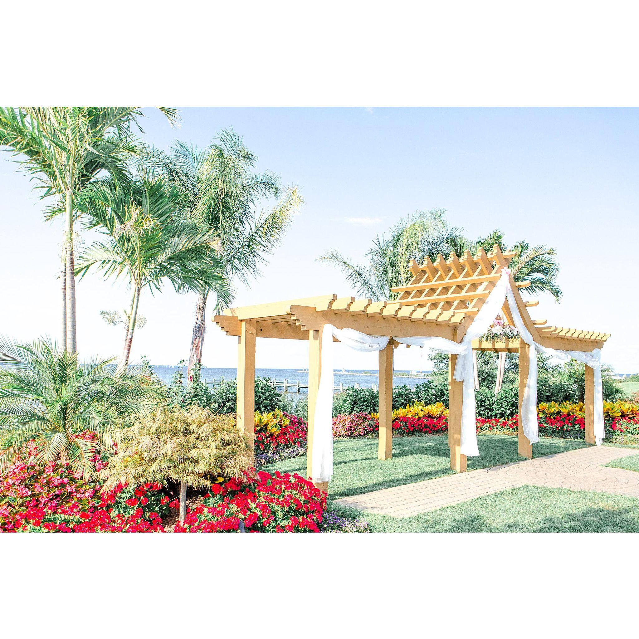 Venue: Herrington on the Bay Polynesian Garden