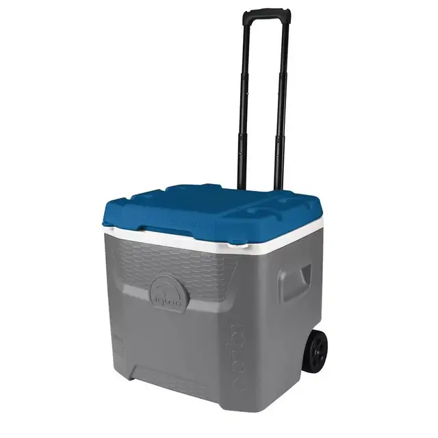 Igloo Quantum Cooler with Wheels