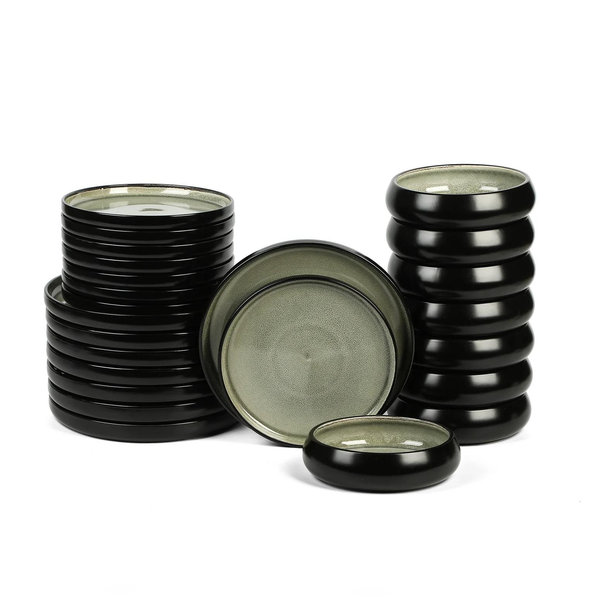 Lagoon Stoneware Dinnerware Set - Green - 8