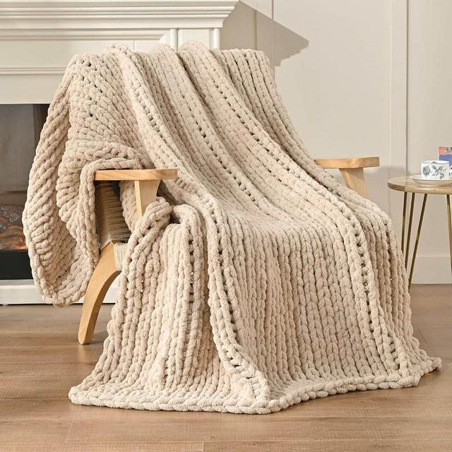Esterra Chunky Knit Blanket Throw 40"x50", 100% Hand Knitted Chenille Throw Blanket, Cozy Soft Thick Cable Knit Throw Large Rope Knot Crochet Throw Blanket for Sofa Couch Bed, Sandshell