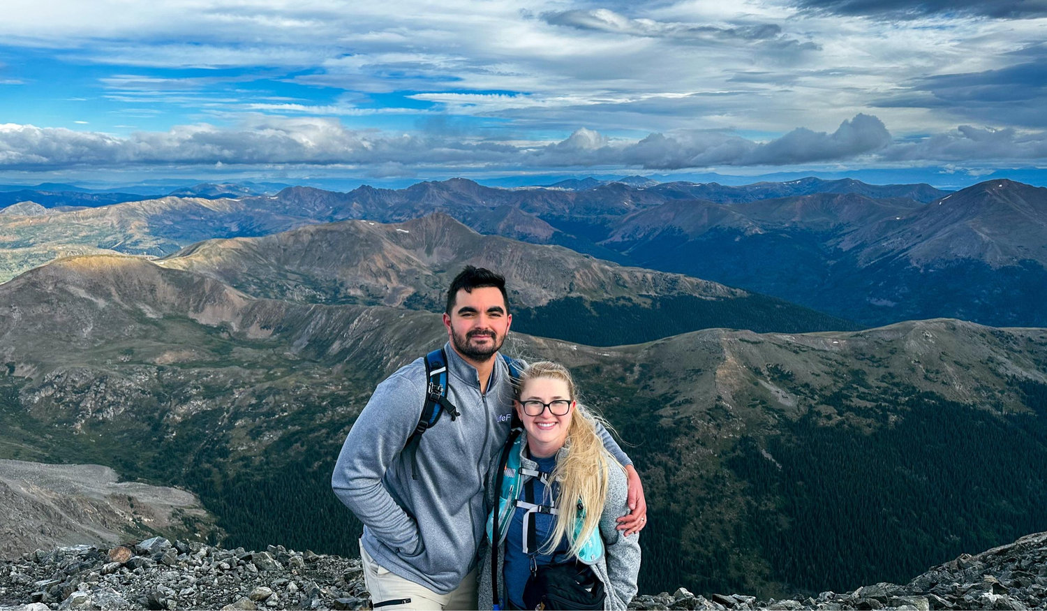 The Wedding Website of Robin Sauers and Tate Rodriguez