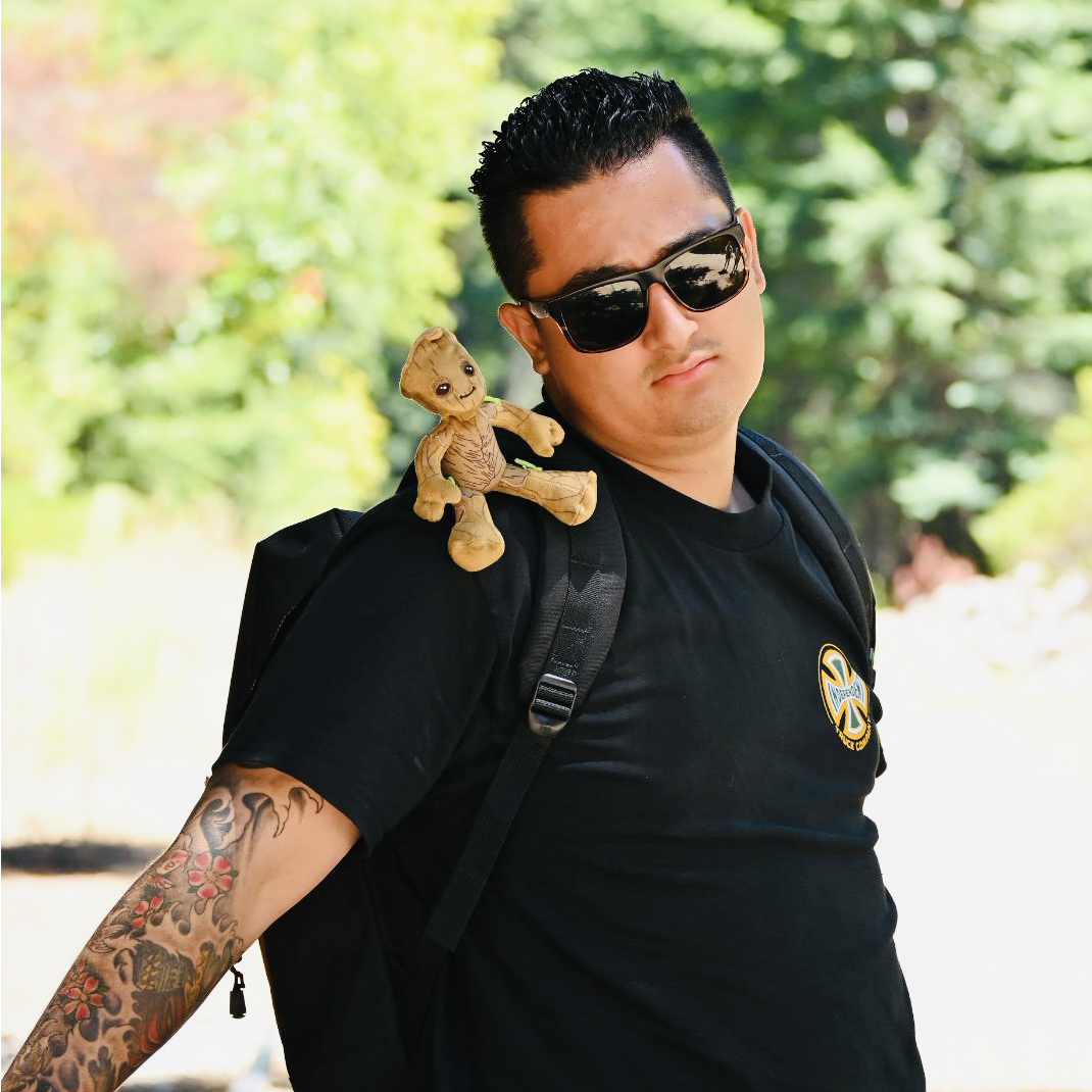 Josh & Baby Groot are ready for their photoshoot