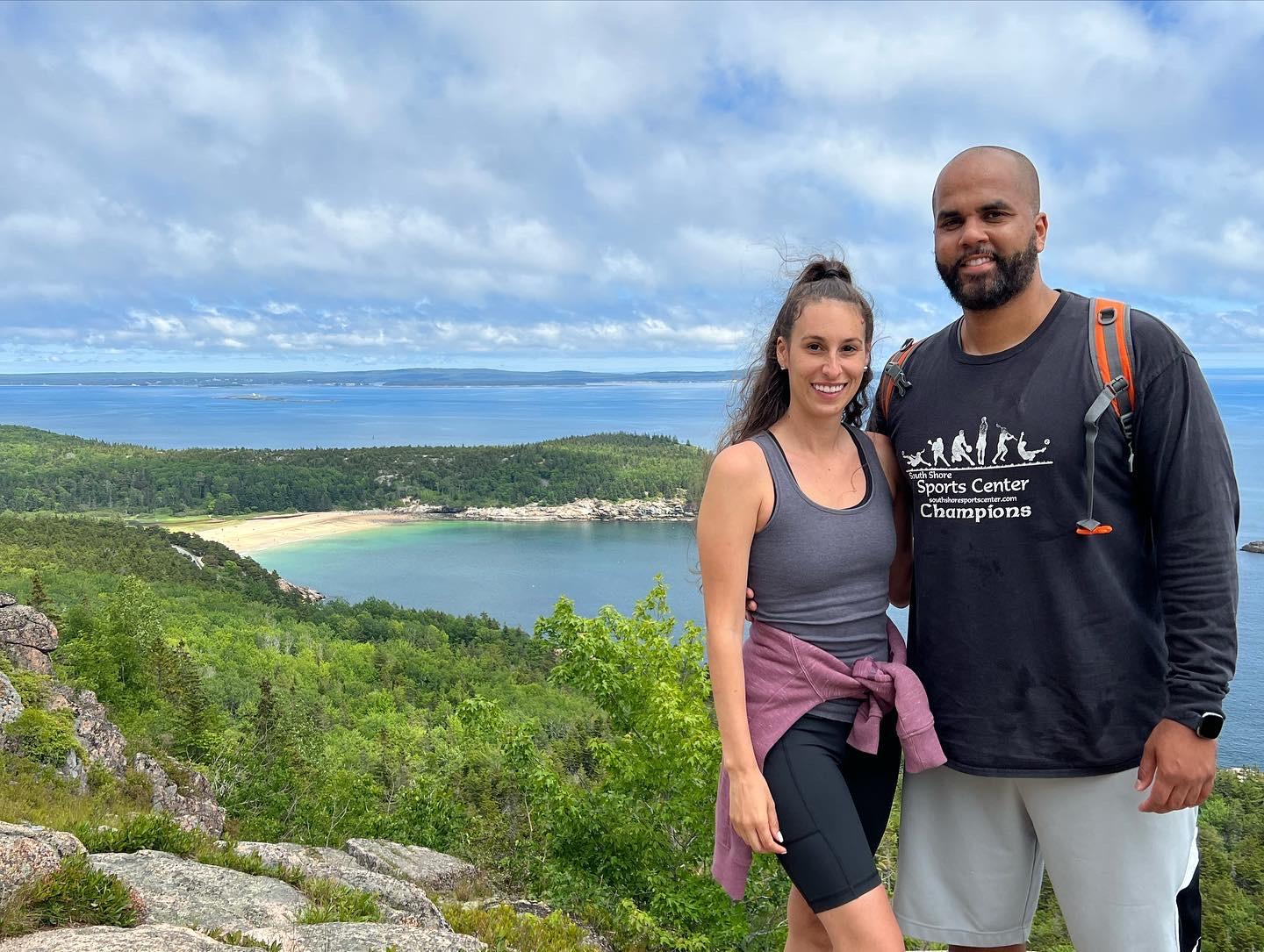 The Wedding Website of Marlayna Ripley and Alberto Rue