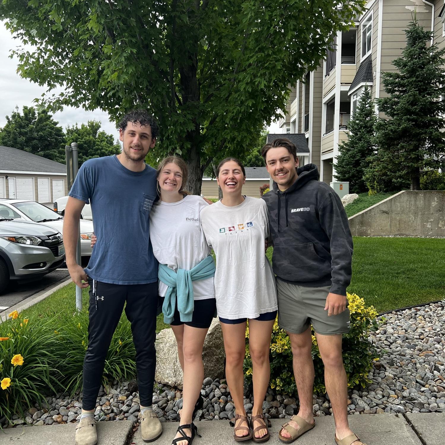 ROADTRIP!! we helped our friends move from California to Minnesota. 
this was the day Nadia realized she liked Jonah… all it took spending hours in the car together, and almost running out of gas😳