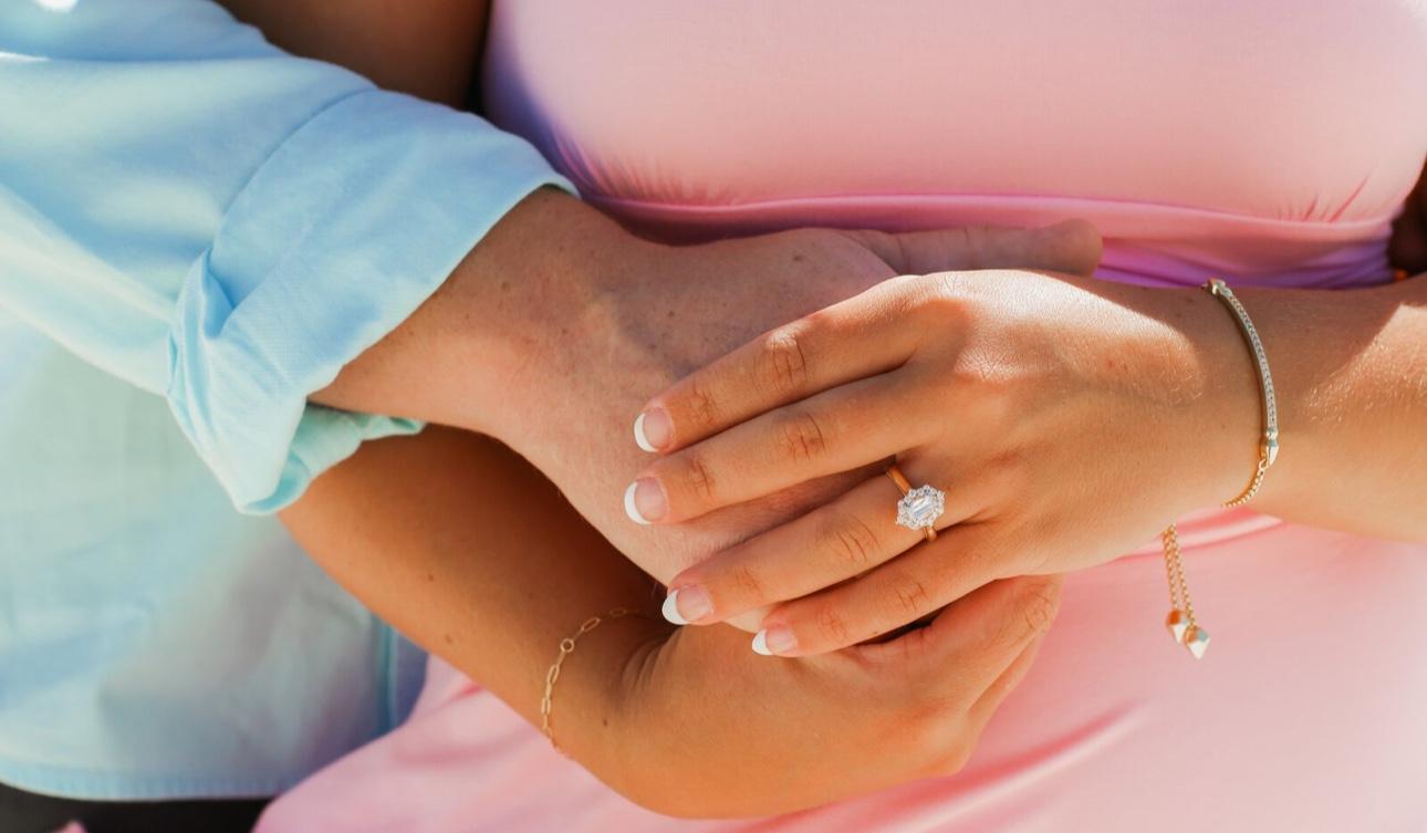 The Wedding Website of Ashlee Moon and Ethan Oliver