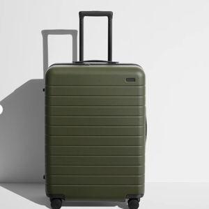 Away Medium Suitcases | Olive Green