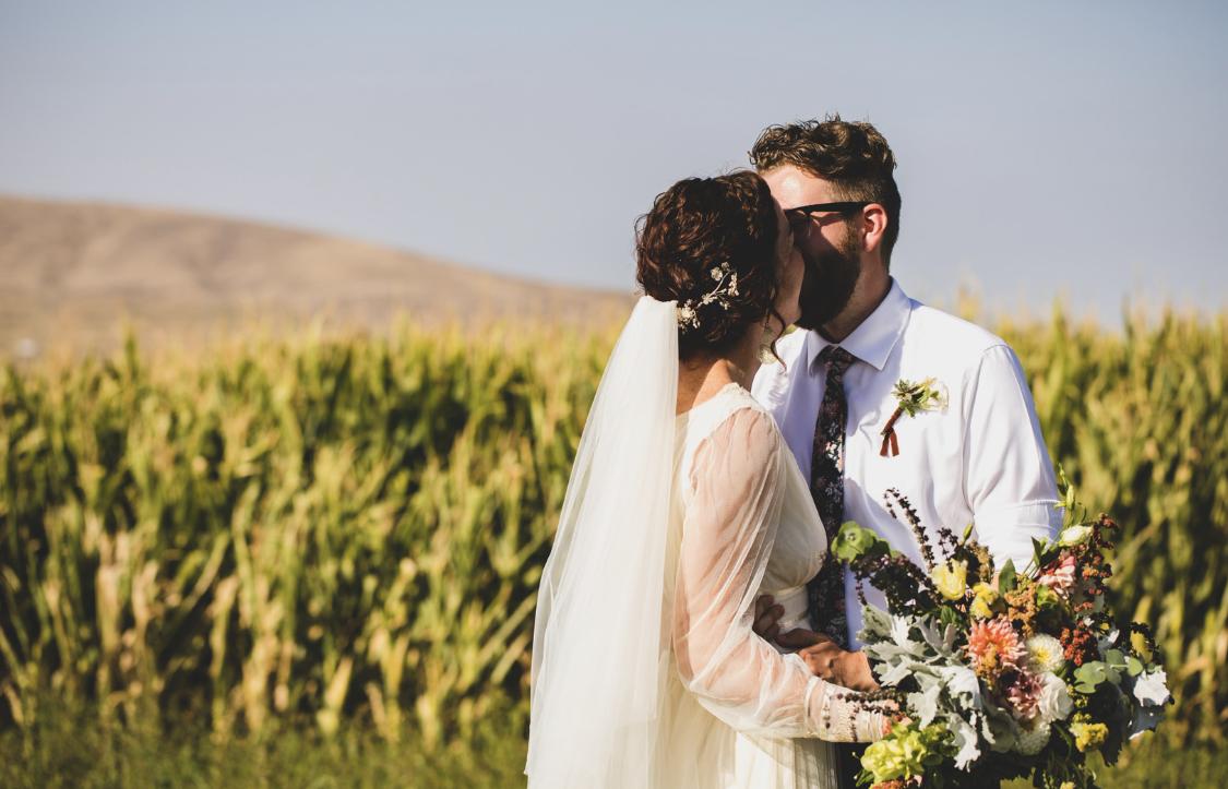 The Wedding Website of Hannah Berry and Lucas Berry