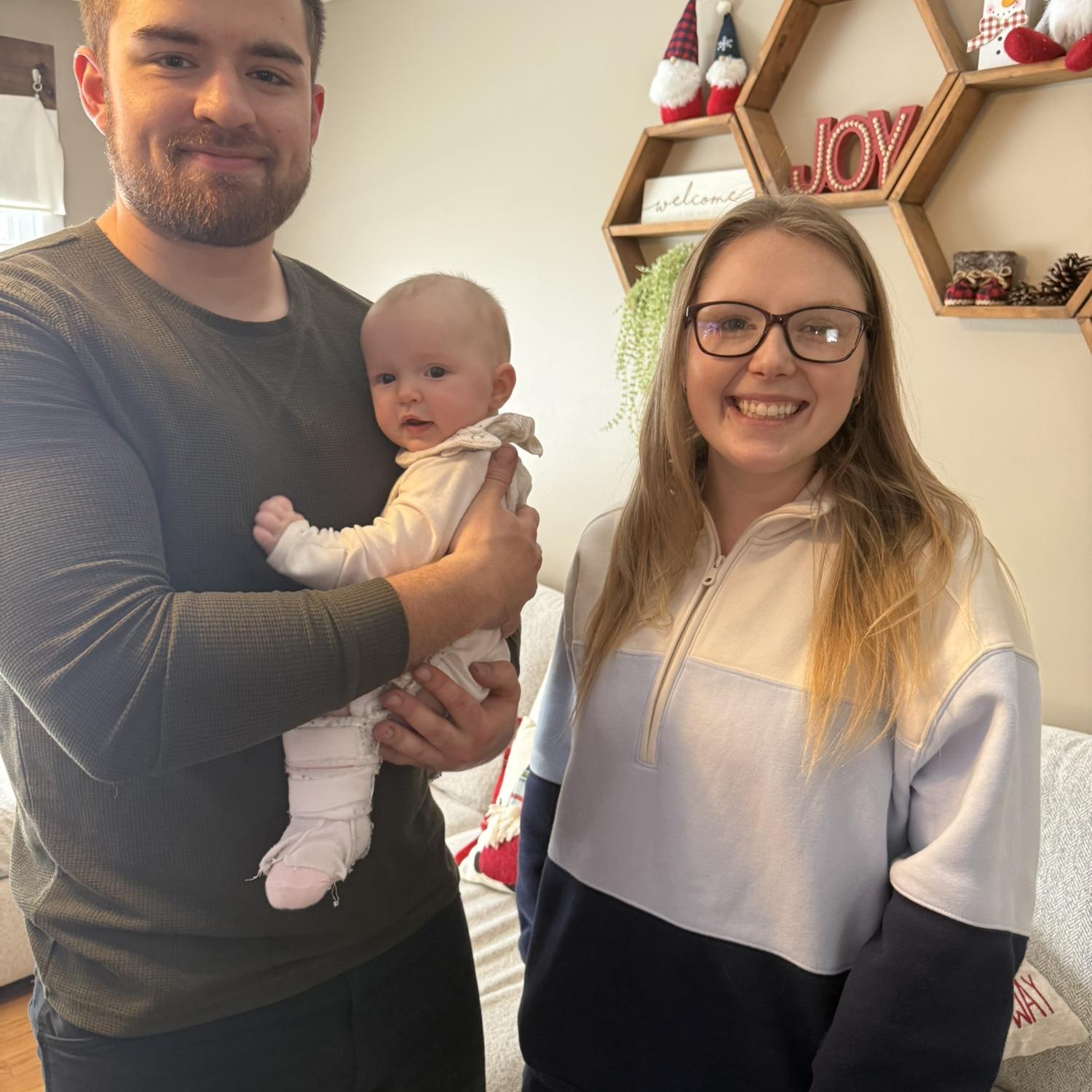 Zack and Megan hanging with their niece, Delaney!