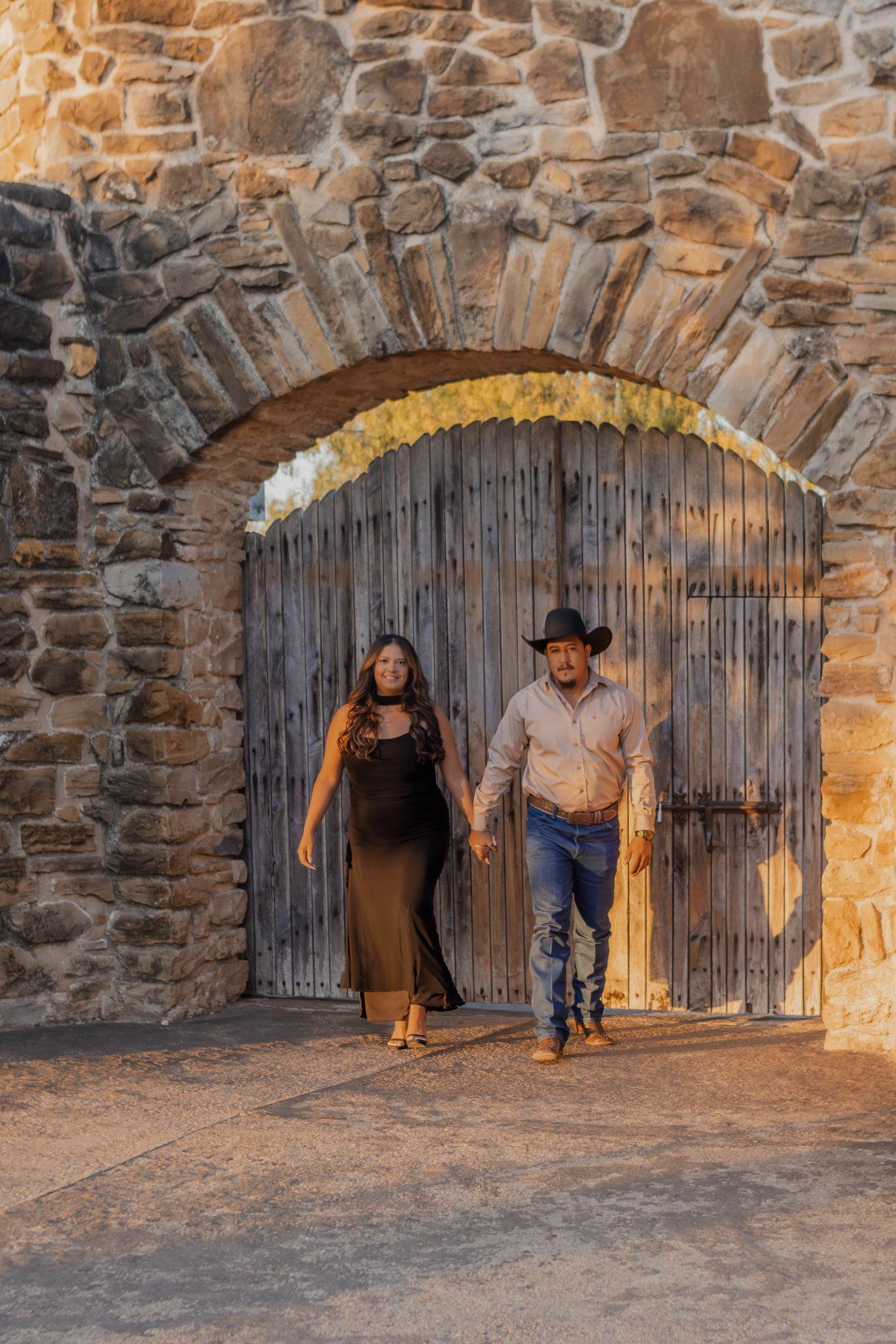 The Wedding Website of Jeanette Villarreal and Edgar Garcia