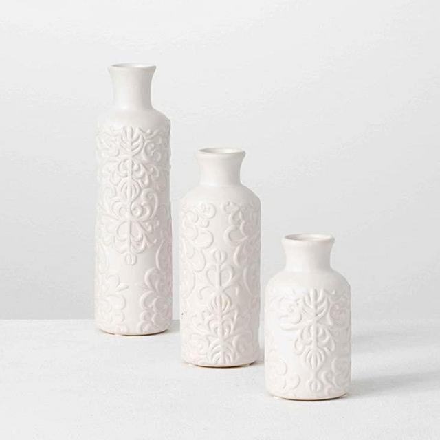 Sullivans Small White Embossed Vase Set (Ceramic), Glossy White Set of 3 Vases - Embossed White (CM2841