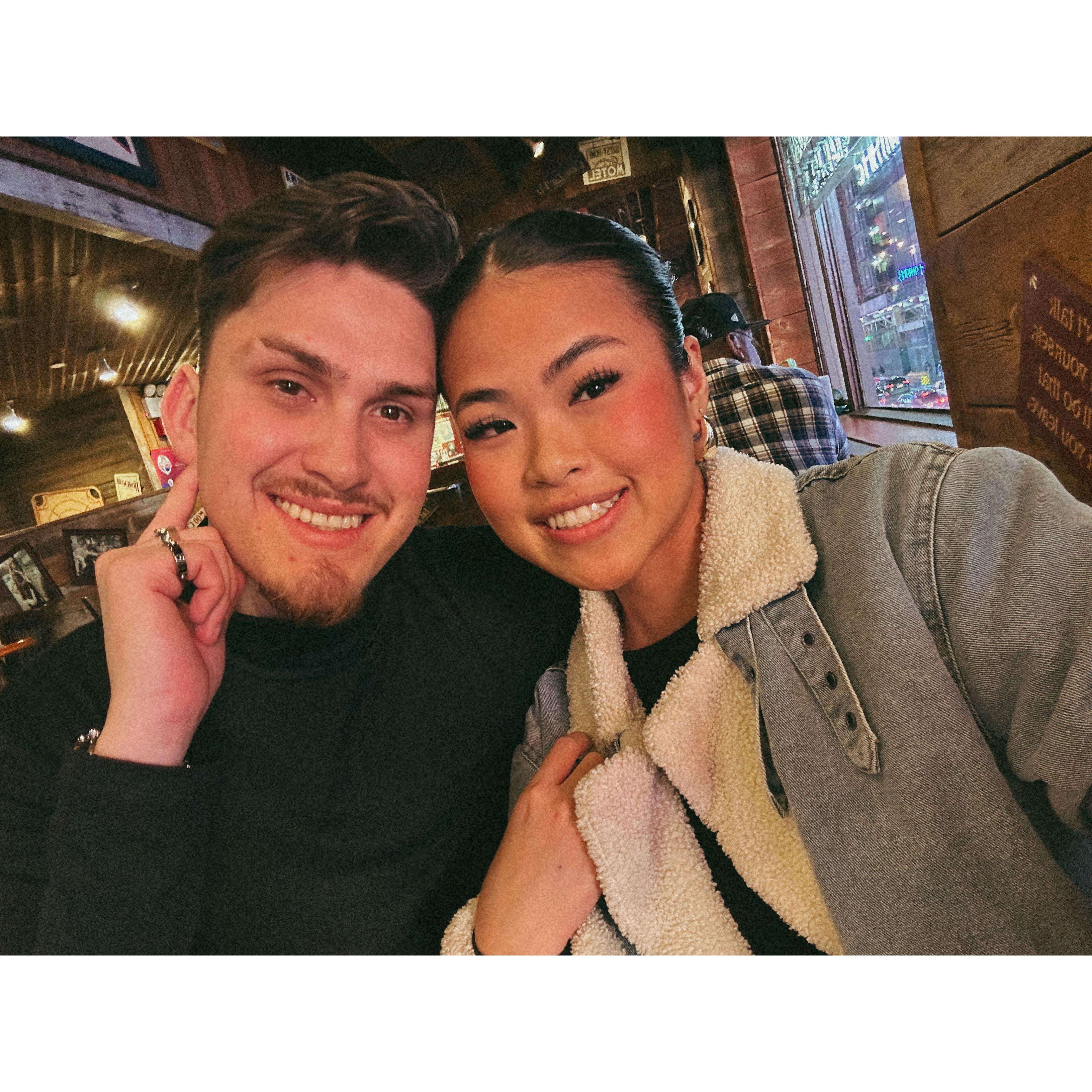 Selfie in Bubba Gumps Timesquare (We always visit a Bubba Gumps in every New city we visit)