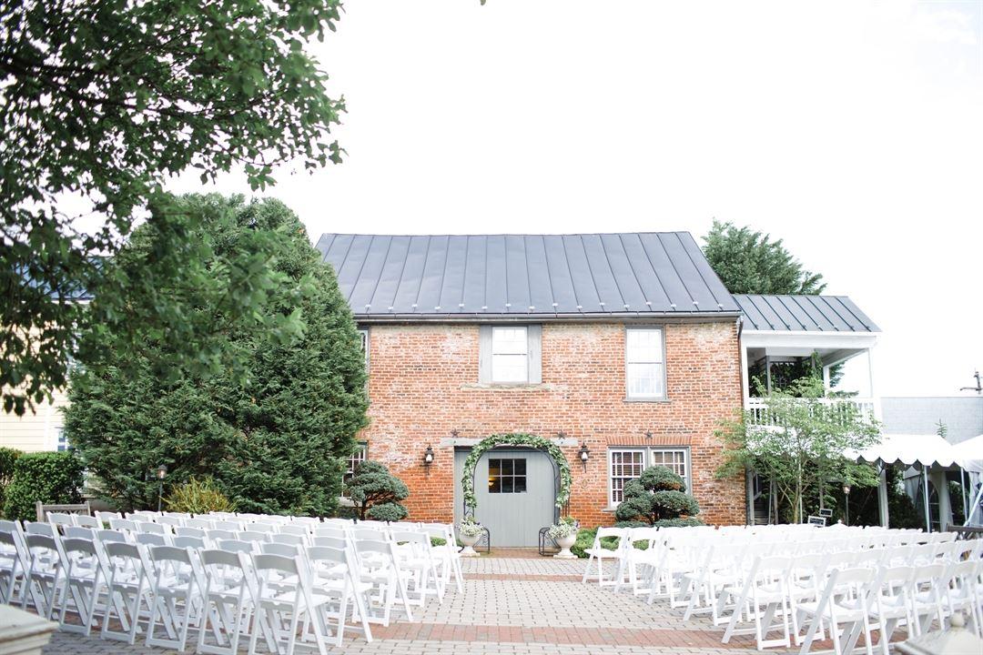 The Wedding Website of Courtney Stroud and Lucas Beck