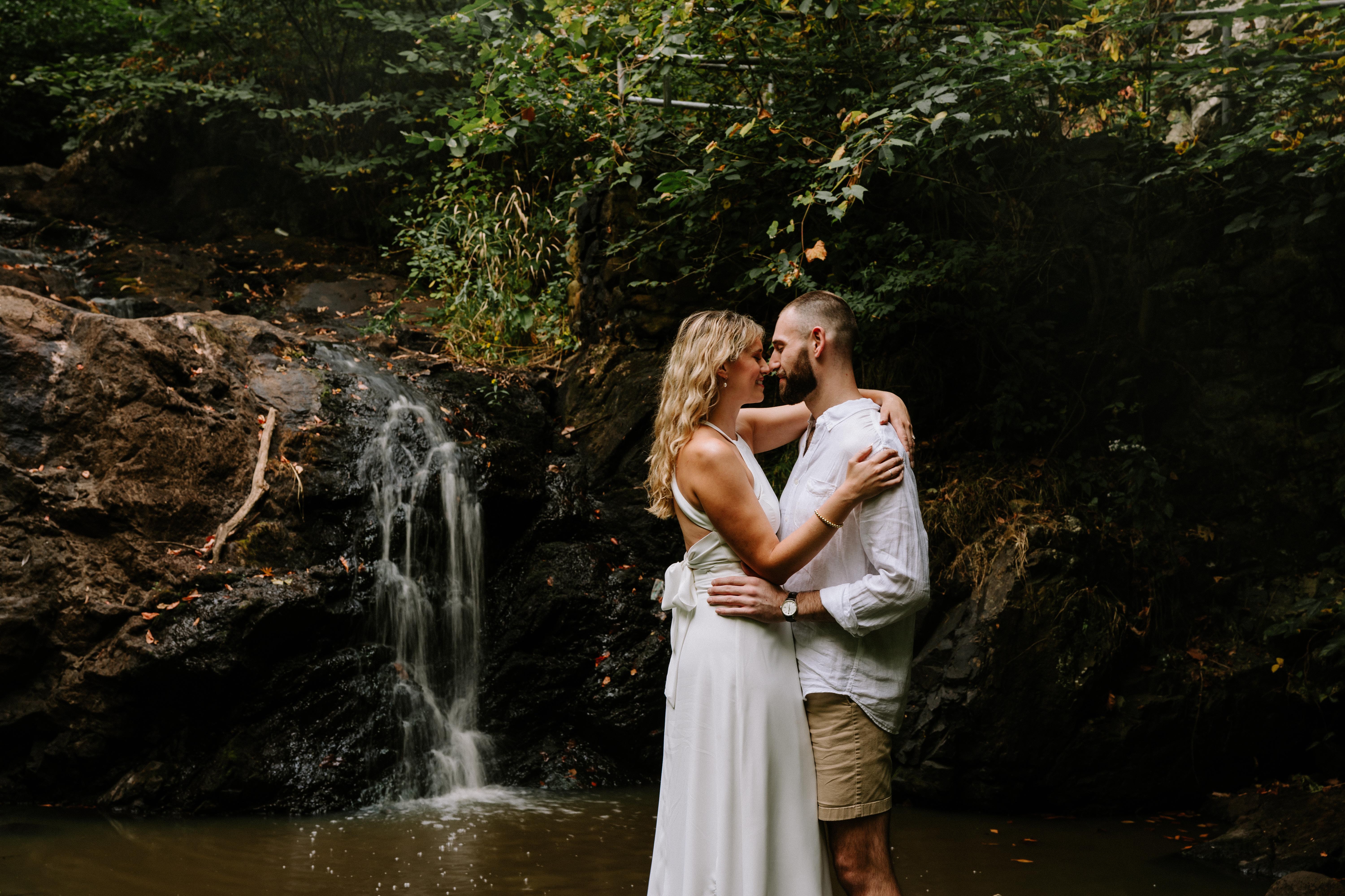 The Wedding Website of Adrienne Woods and David Desmet