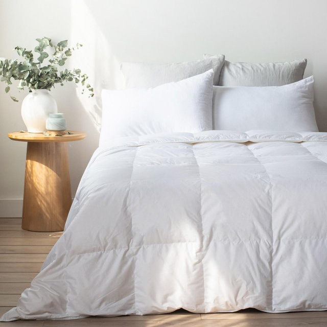 Light Weight 700 Fill Power Luxury White Duck Down Machine Washable Duvet Comforter Insert - Full/Queen | BOKSER HOME | BOKSER HOME