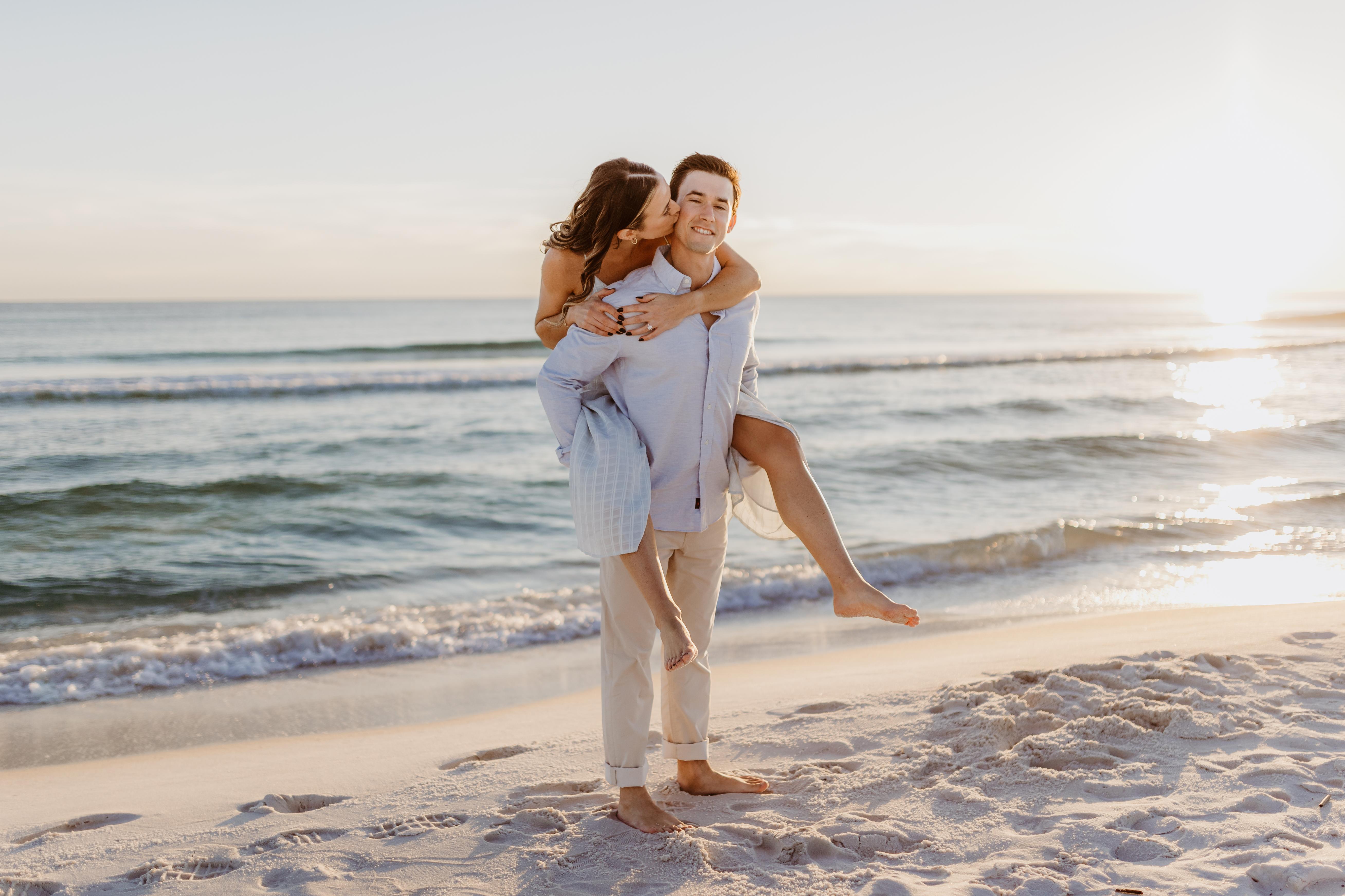 The Wedding Website of Hannah Wishart and Taylor Elliott