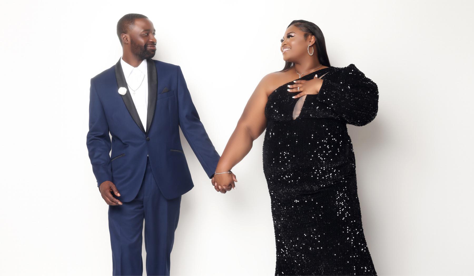 The Wedding Website of Desirae King and Devante Jones