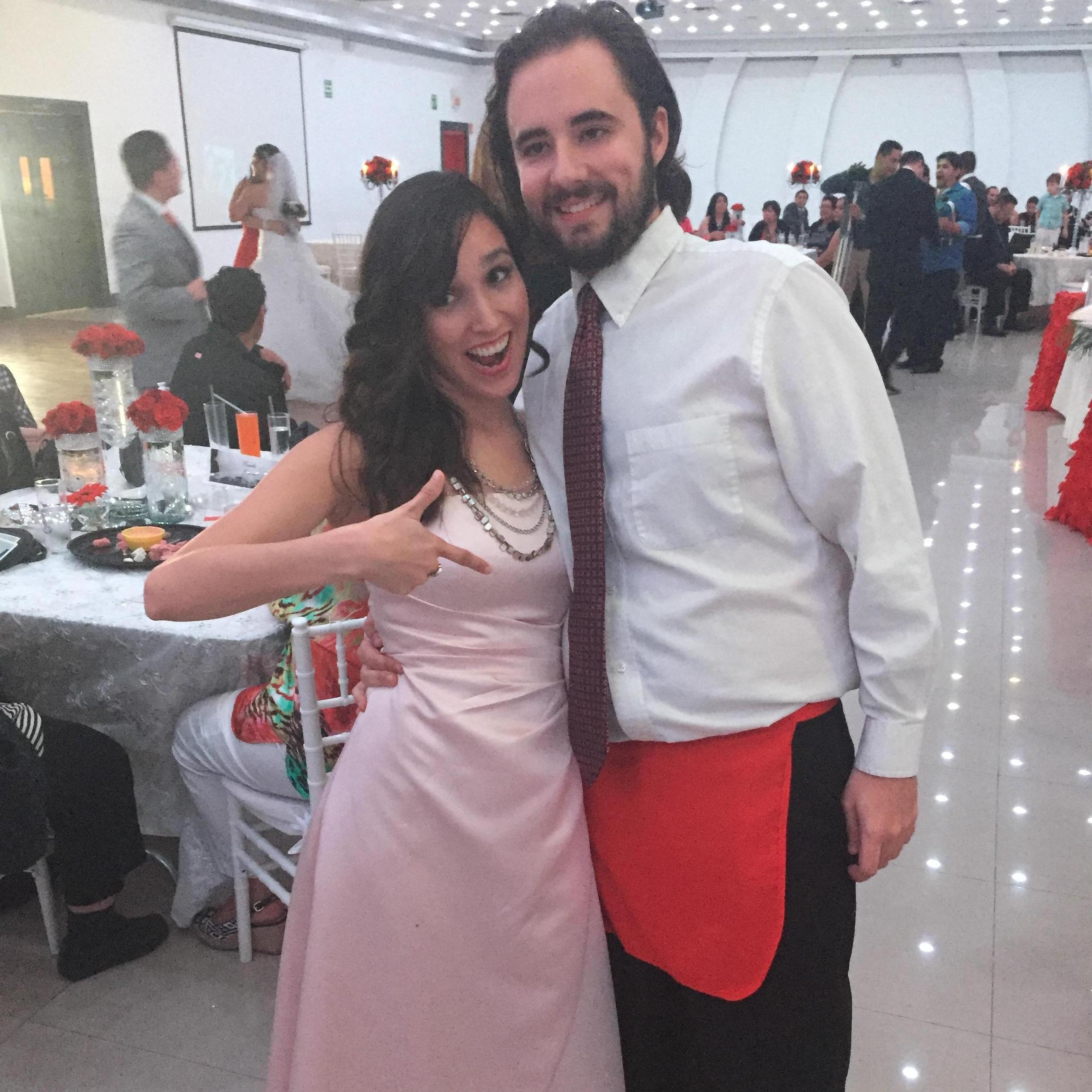 2015- Randy's first trip to Mexico in the city of Juarez, Chihuahua. It was my cousin Brenda's wedding. El primer viaje de Randy a Mexico en Ciudad Juarez, Chihuahua. Fue la boda de mi prima Brenda.
