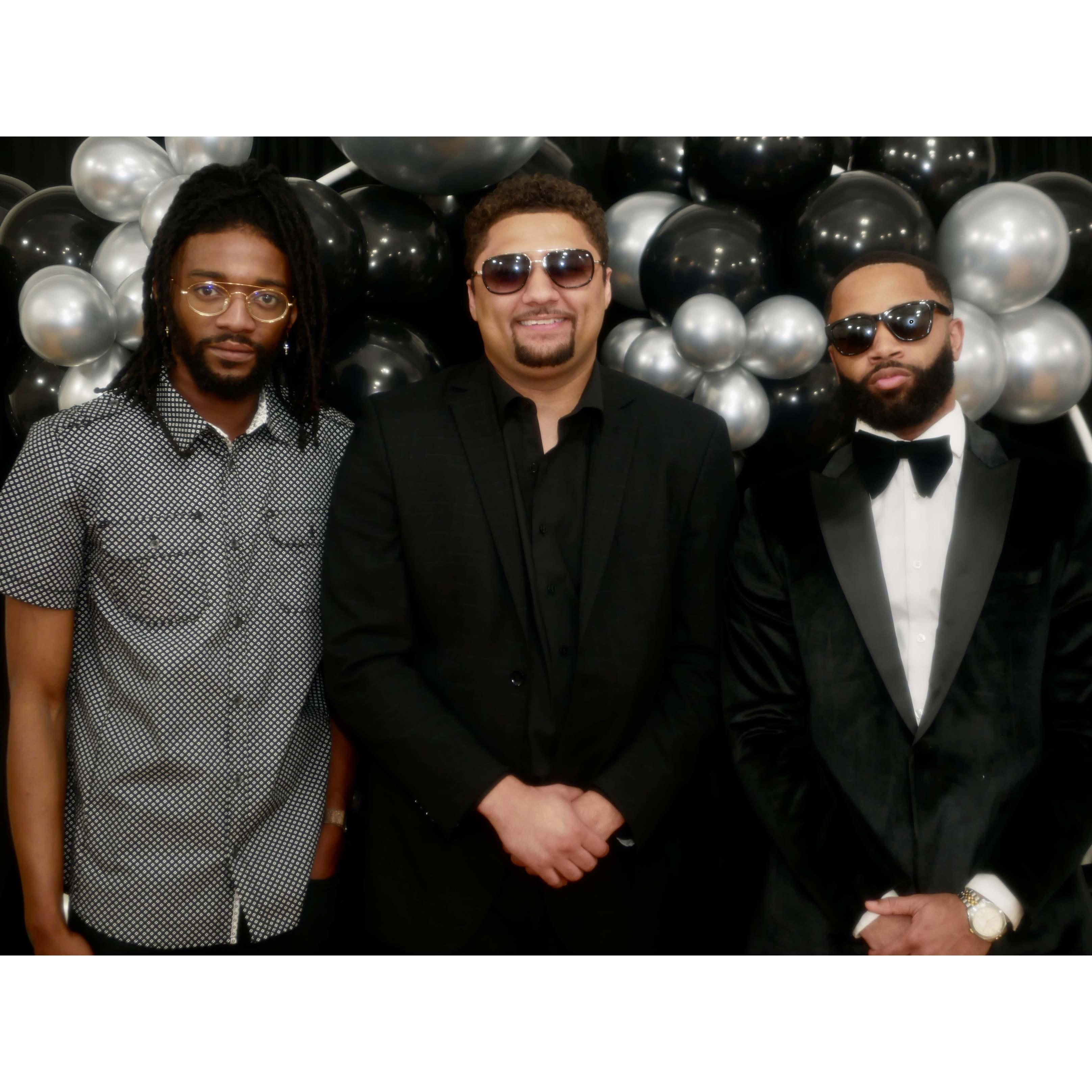 Our Engagement Party 07/03/2022: Groom and best men!