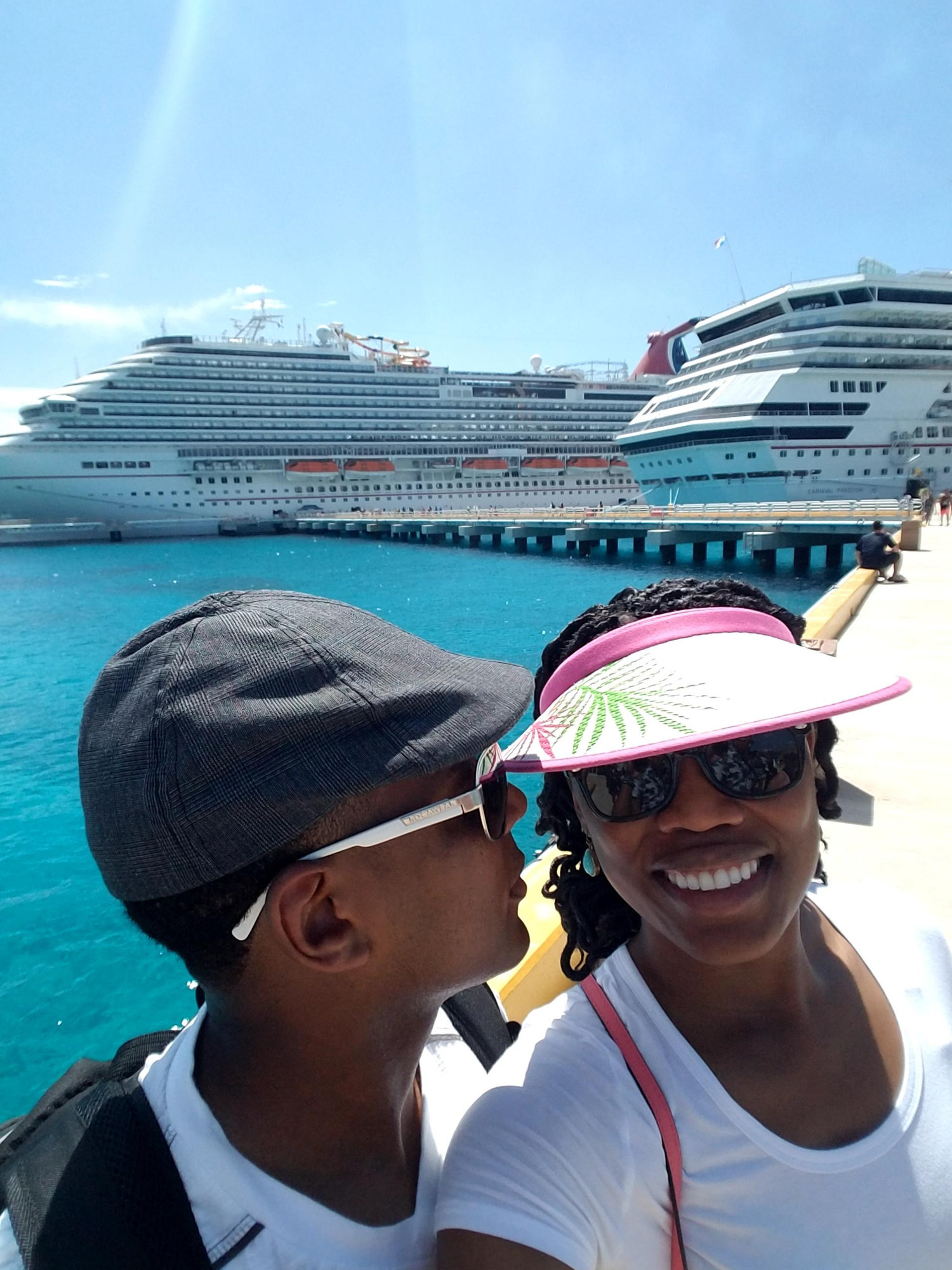 The Wedding Website of Tamika V. Taylor and Richard D. Young