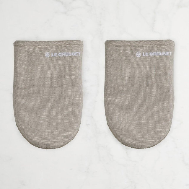 Le Creuset Mini Oven Mitts, Set of 2, Sable
