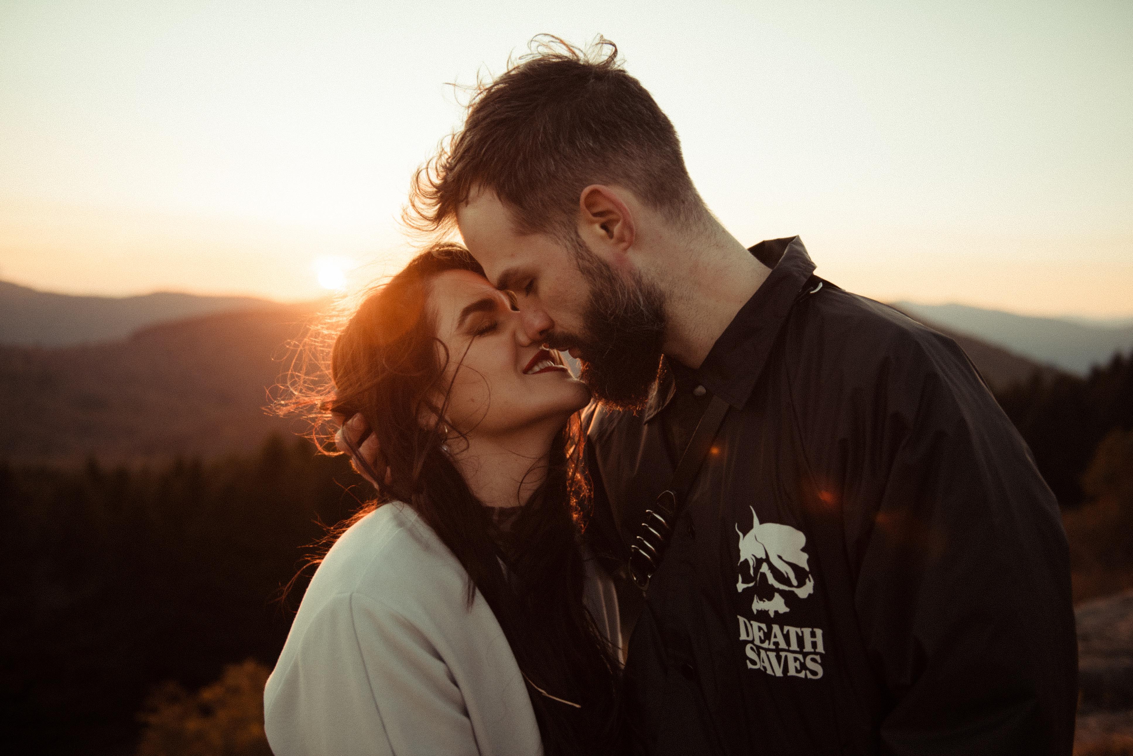 The Wedding Website of Alicia Llamazares and Steven Martinez