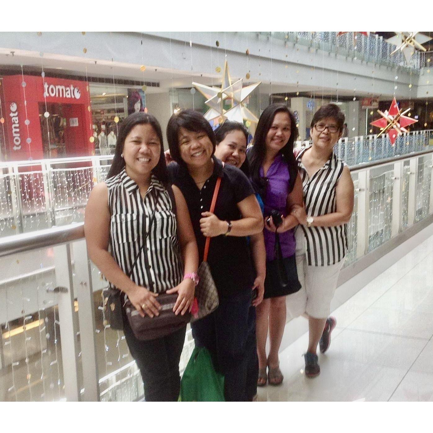 Kathy, MJ, Terry and Erlinda
Philippines