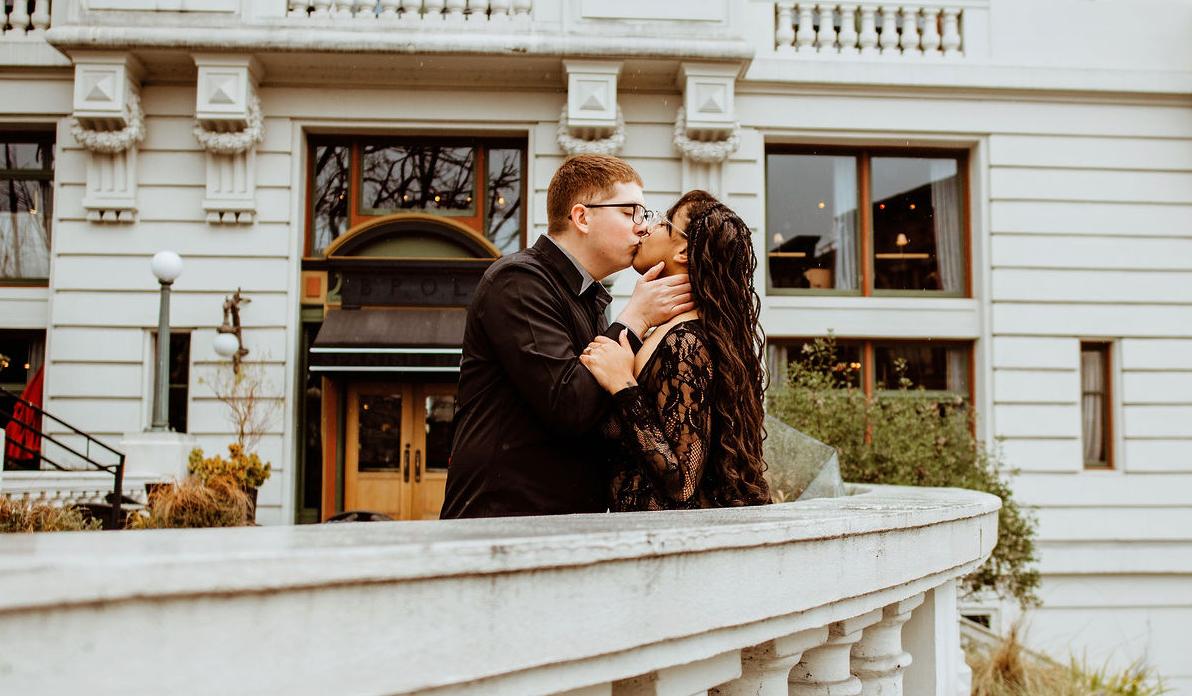 The Wedding Website of Victoria Williams and Fernando Rivas