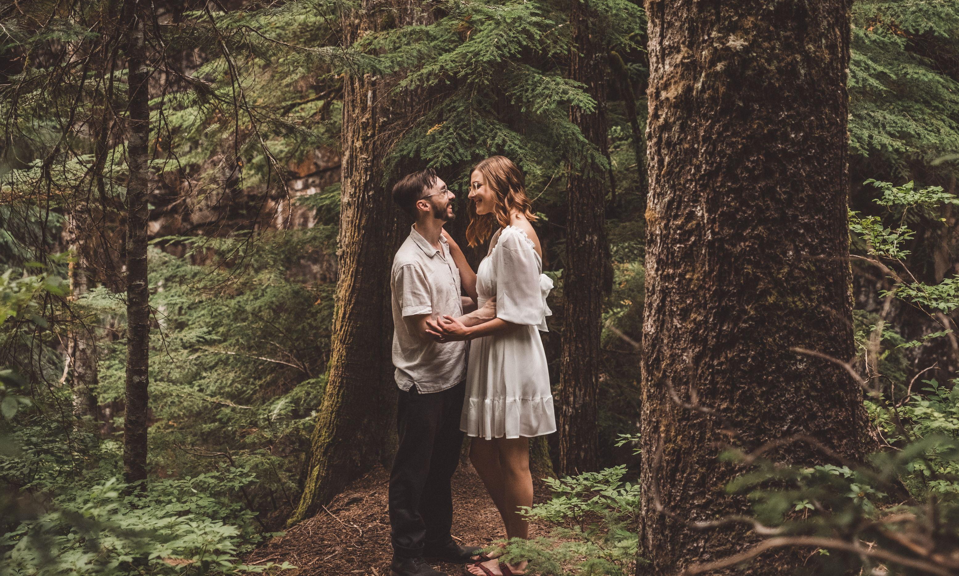 The Wedding Website of Amelia Davis and Sage Benner