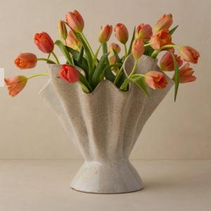 Darcia Vase