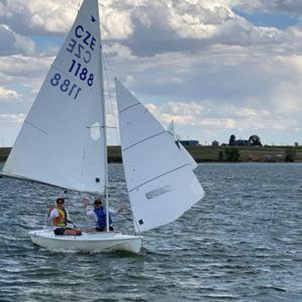 Honeymoon Sailboat Rental