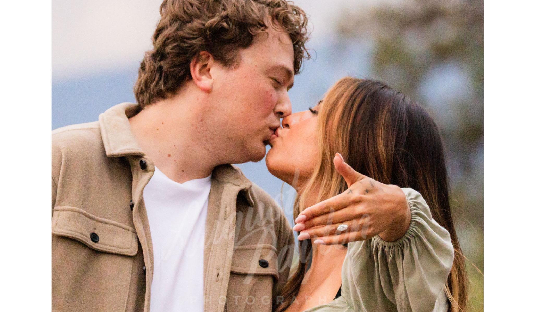 The Wedding Website of Sarah Valen and Tristan McBeath