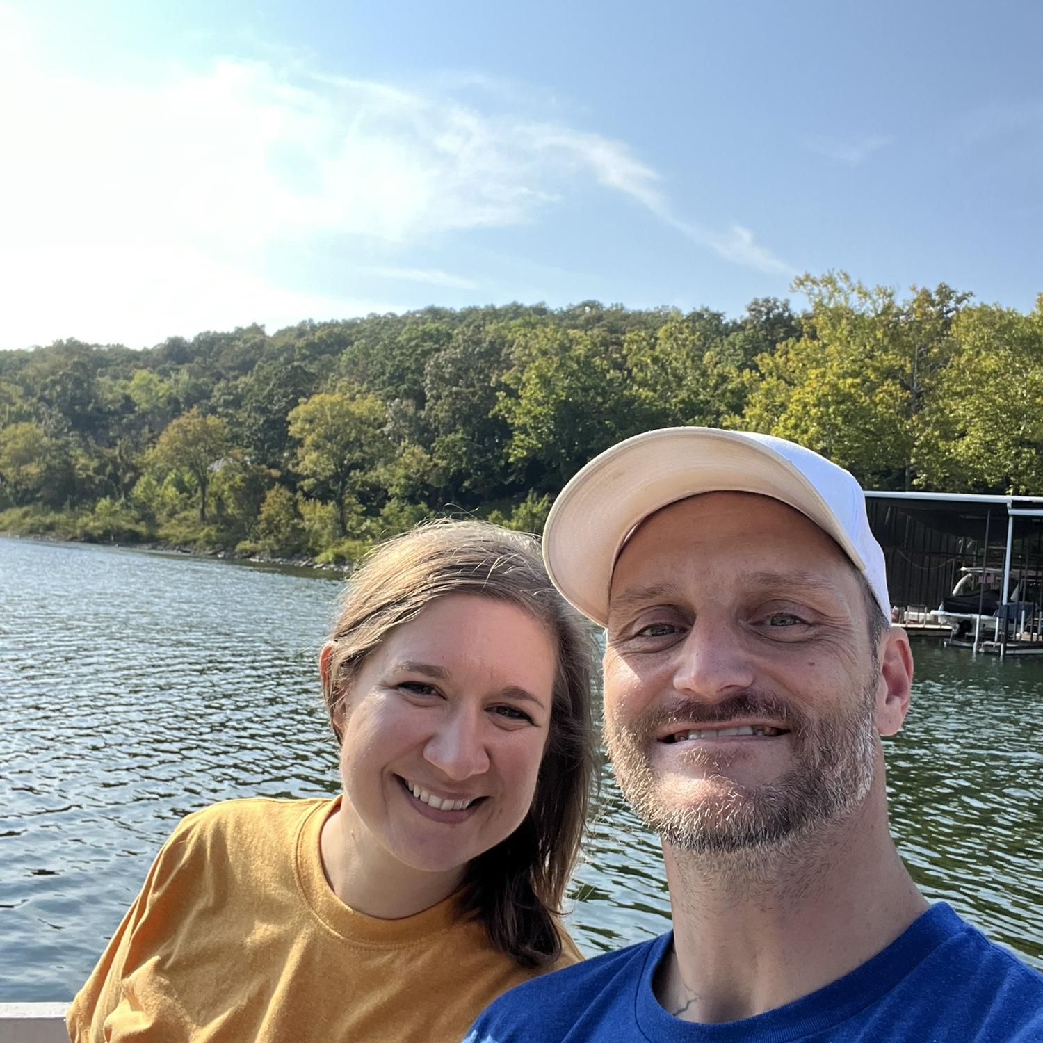 We love the lake! We can’t wait to celebrate with our family and friends on the lake in February (our one year mark)! 🎉 😊