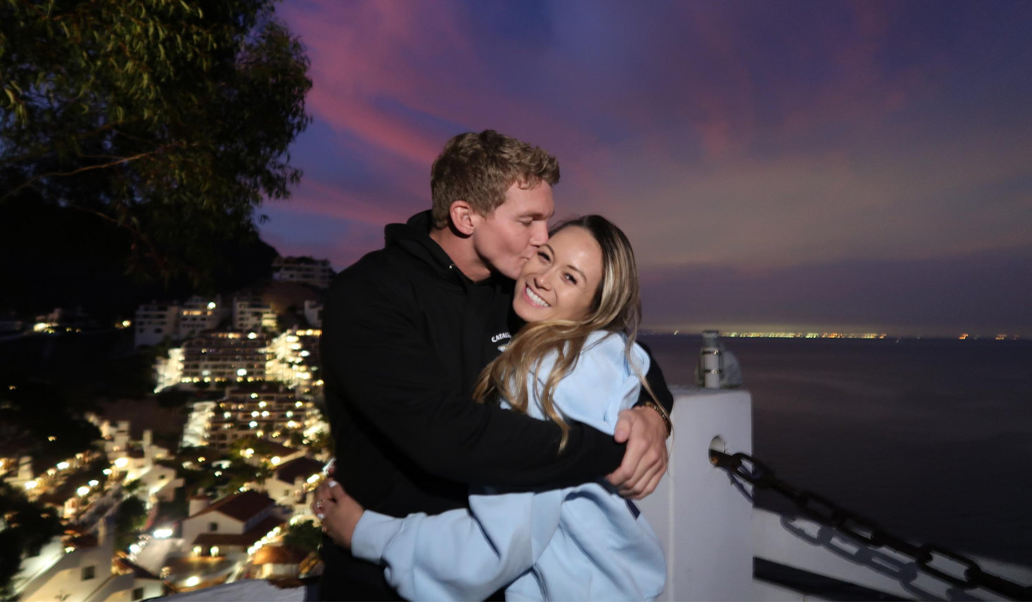 The Wedding Website of Jenna Denamur and Marcus Nichols