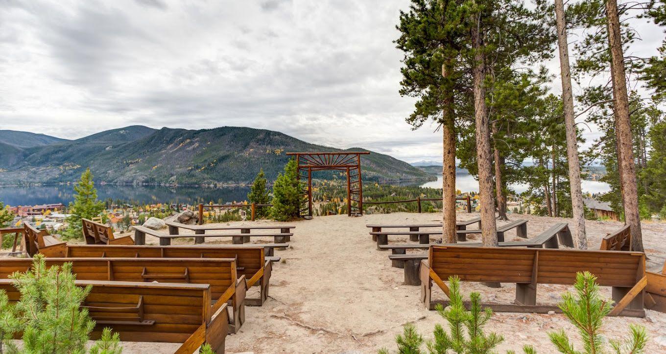 The Wedding Website of Alexis Morgenthaler and Colton Hutson