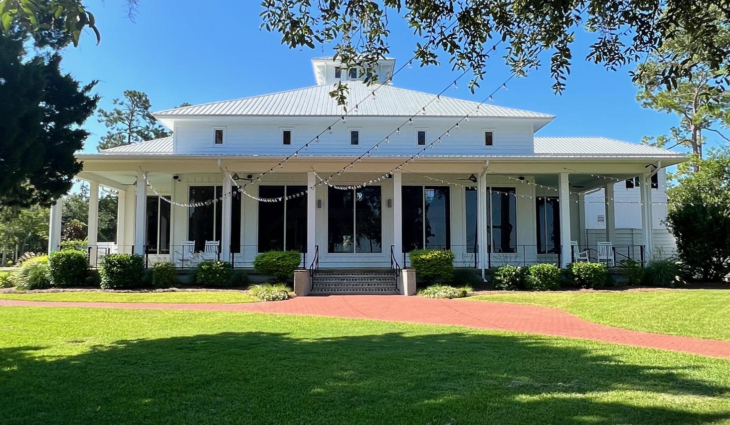The Wedding Website of Victoria Clayton and Cecil Hand
