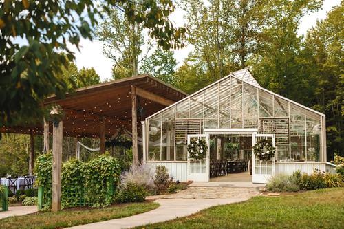 The Wedding Website of Hannah Martin and Jesse Heikkinen
