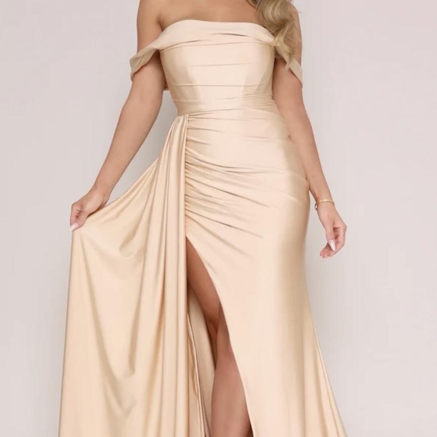 Dress Color Option for Women