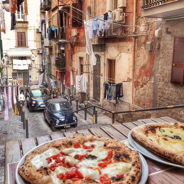 Pizza in Naples